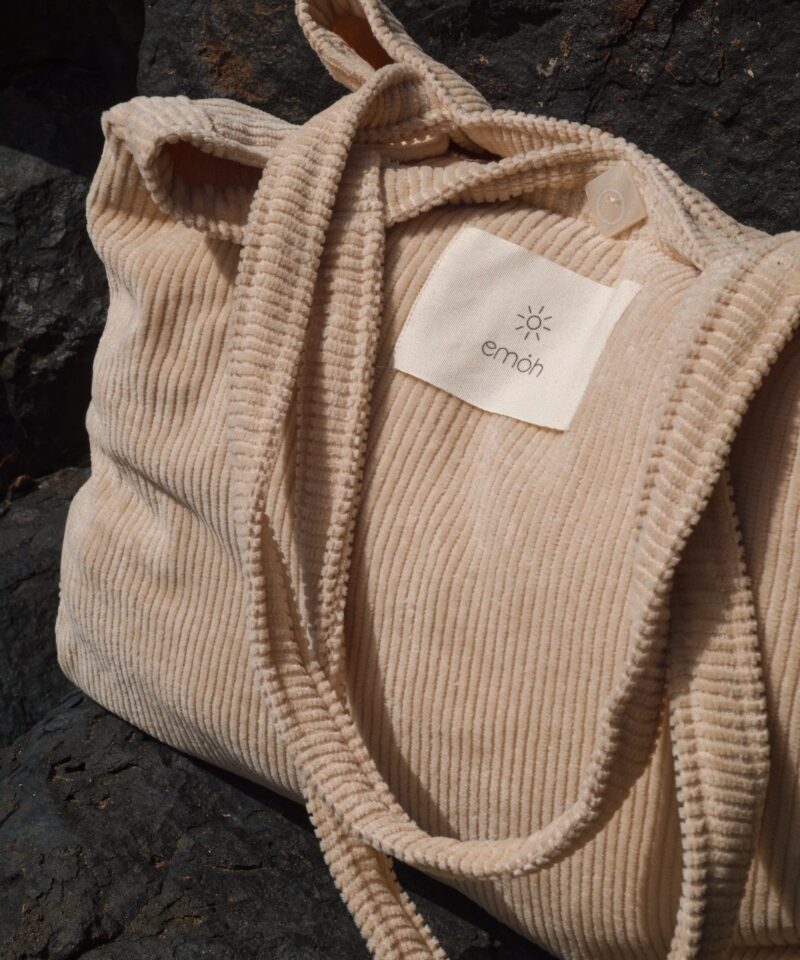 BOLSA DE PLAYA ACANALADA BEIGE
