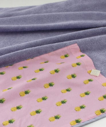 PINEAPPLES TOWEL